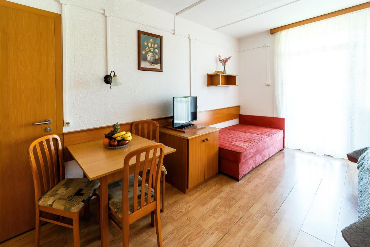 Napfeny Hotel ซาลาคาโรส ภายนอก รูปภาพ