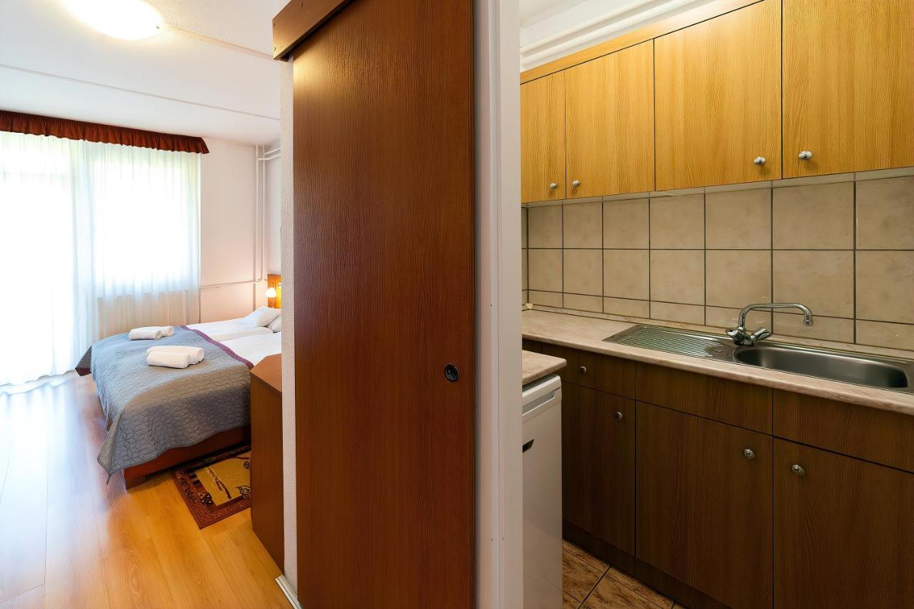 Napfeny Hotel ซาลาคาโรส ภายนอก รูปภาพ