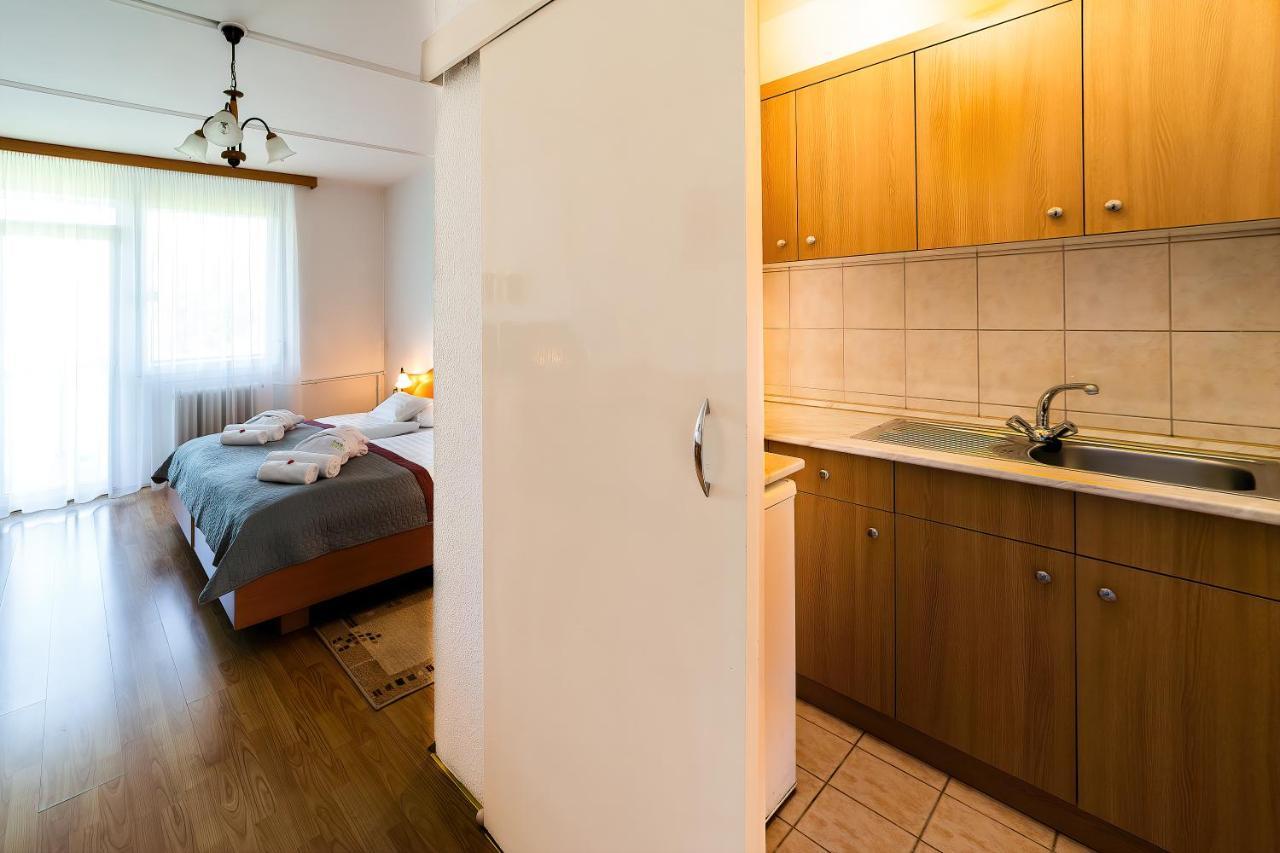 Napfeny Hotel ซาลาคาโรส ภายนอก รูปภาพ